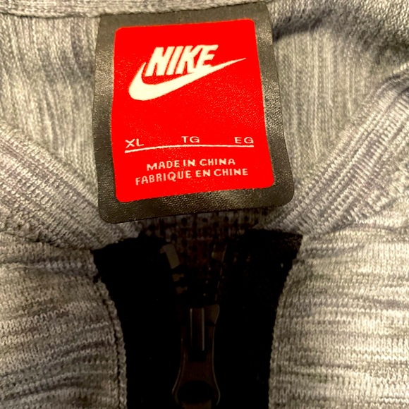 Nike full zip Up crewneck sweater - Picture 2 of 4